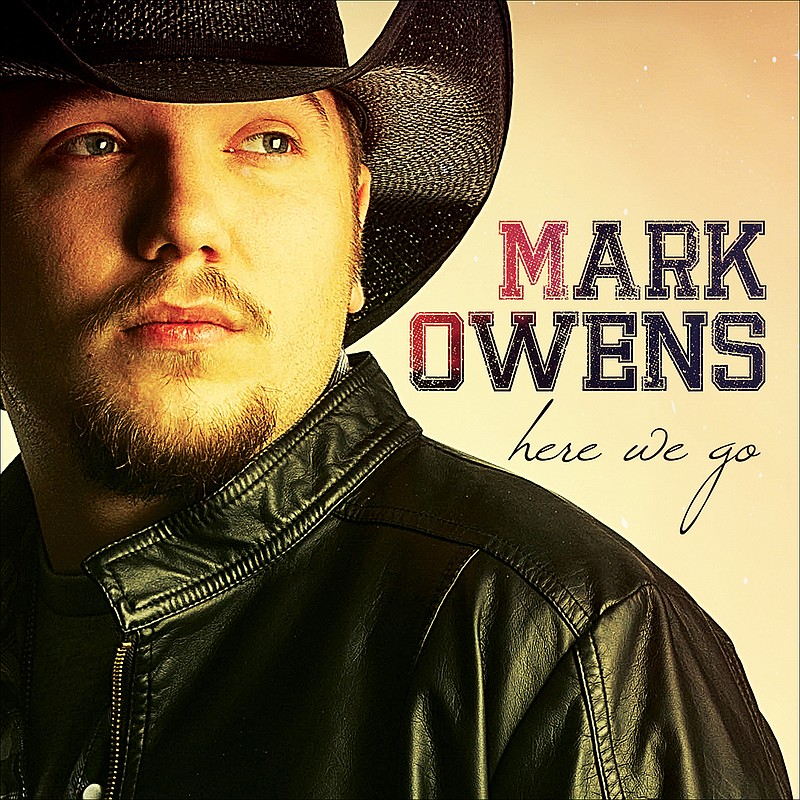 Submitted photo SINGER-SONGWRITER: Mark Owens combines contemporary country with a rock ‘n’ roll influence and stories from his area home.