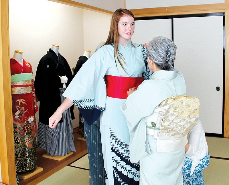 Mattie Nester learns to wear a yukata — a cotton, summer kimono.