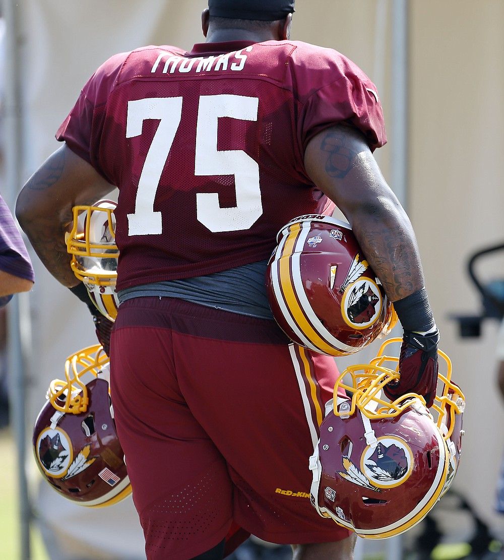 PHOTOS: Redskins Are Wearing a 'Leather' Helmet As Part of Throwback  Uniforms