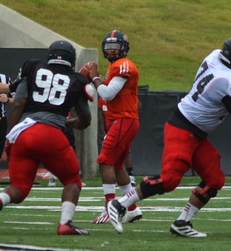 Arkansas State quarterback Fredi Knighten got off to a slow start but bounced back to throw two touchdown passes during Saturday’s scrimmage.