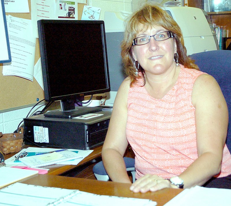RICK PECK MCDONALD COUNTY PRESS Julie Holloway returns as principal at Anderson Elementary School which she attended as a child growing up west of Anderson.