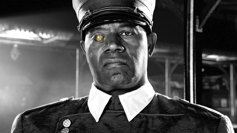 Dennis Haysbert plays Manute in Sin City: A dame to kill for