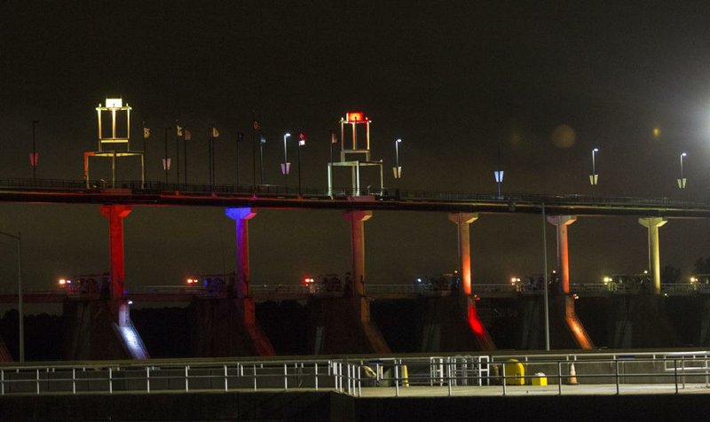Arkansas Democrat-Gazette/MELISSA SUE GERRITS - 08/30/2014 - Lights on the Big Dam Bridge are out of order and in need of replacement August 29, 2014. 


