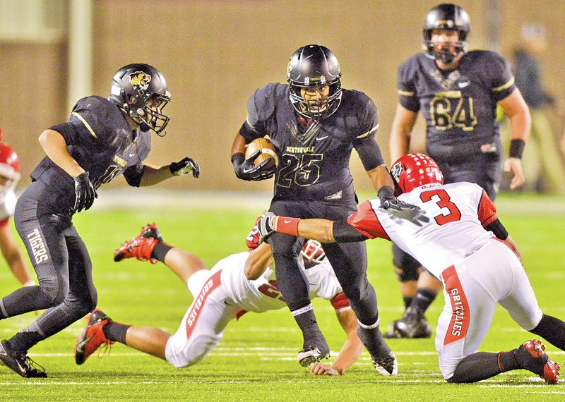 Football Bentonville Leans On Ground Game In First Victory