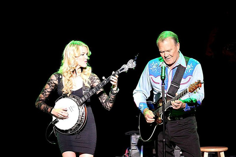 Glen Campbell and his daughter, Ashley Campbell, in Glen Campbell: I'll Be Me
