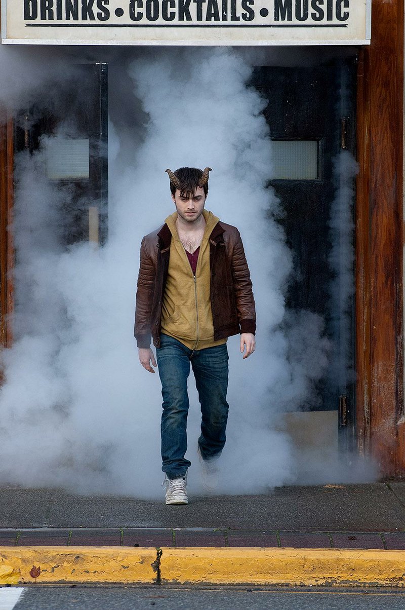 Ig Perrish (Daniel Radcliffe) is a 26-year-old disc jockey who wakes up one morning as a murder suspect — and with newly discovered paranormal abilities in Alexandre Aja’s atmospheric horror-fantasy Horns.