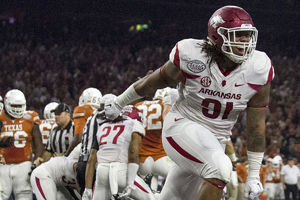 Hogs' Philon opts for NFL