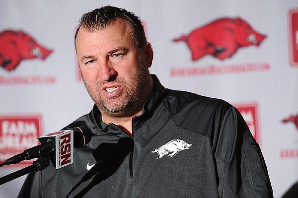 Smith hosts Razorback coaches | Whole Hog Sports