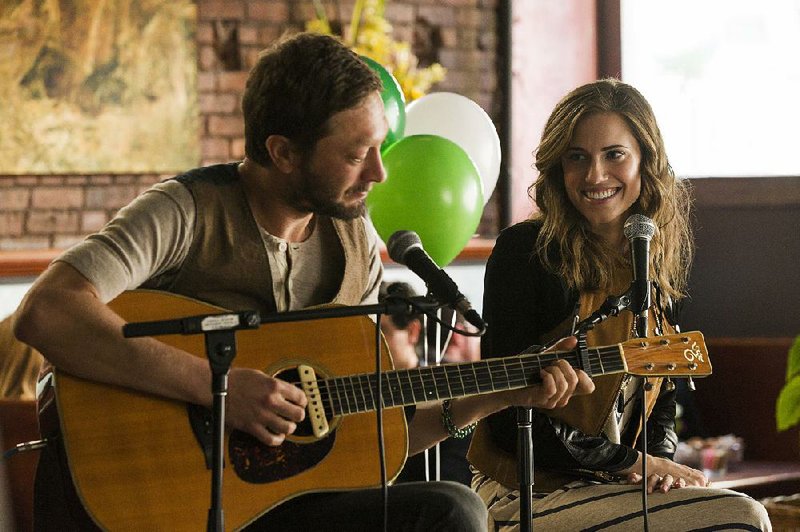 Girls, starring Ebon Moss-Bachrach and Allison Williams, returns to HBO at 8 p.m. today.