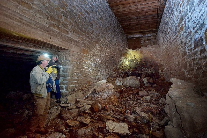 Drainage tunnel cavein gets close look The Arkansas DemocratGazette