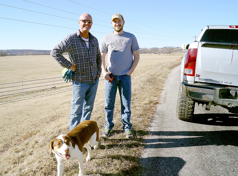 RITA GREENE MCDONALD COUNTY PRESS Kirby Lane (left) and David Stites, were just two of the Good Samaritans who stopped and helped a stranger in trouble.