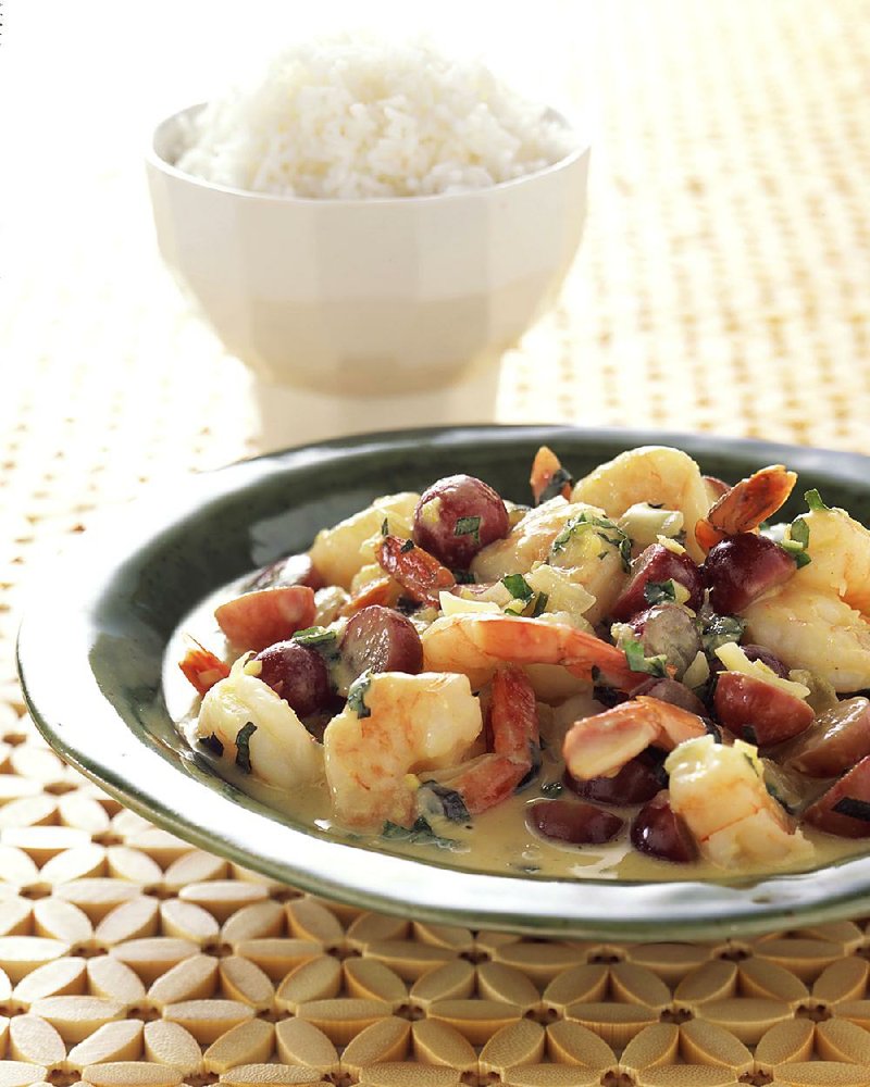 Thai Shrimp Curry With Grapes and Fresh Basil 