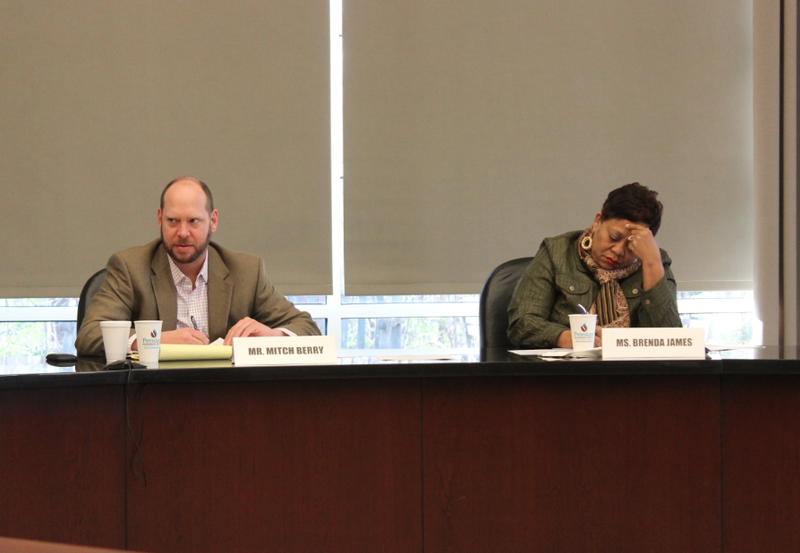 Panel OKs initial review calling for salary increases