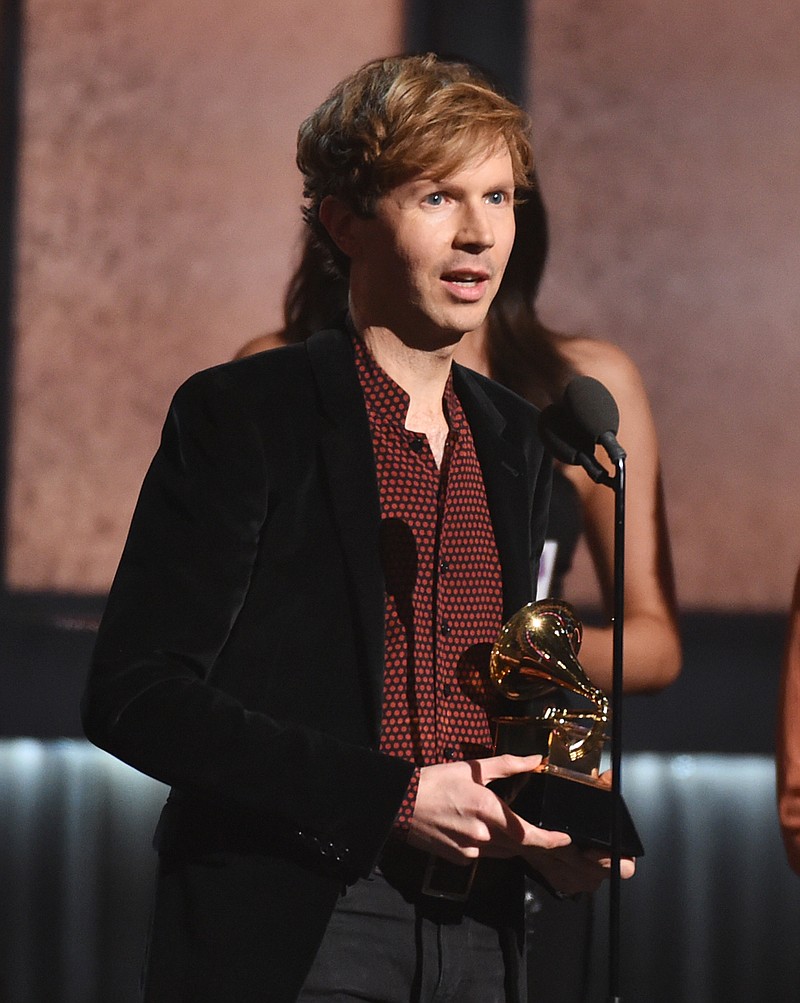 Sam Smith wins 4 Grammys, Beck takes home album of the year