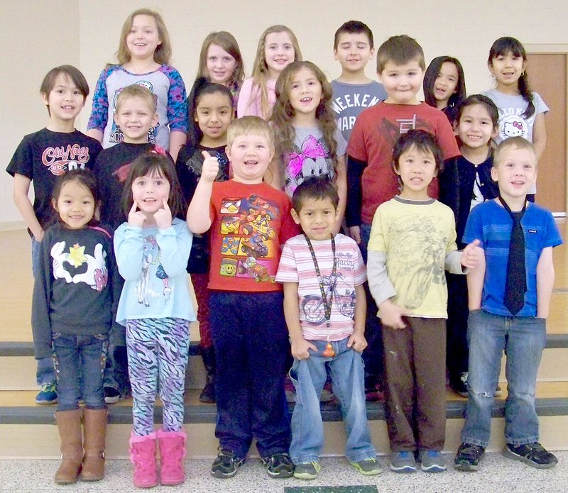 Gentry Shining Stars The Shining Stars at Gentry Primary School for the week of Feb. 13 are: Kindergarten &#8212; Mikella Stanfill, Kaylie Lor, Tristan Smith, Dennis Ochoa, Cheng Vang and Ryan Utt; First Grade &#8212; Nikolai Santillan, Dillon Duncan, Ingrid Perez, Mia Baten, Landon Curry and Blanca Ochoa; and Second Grade &#8212; Courtney Brooks, Makena Womack, Cayci Capps, Chris Campos , Dayjah Lee and Valeria Montoya. Submitted Photo