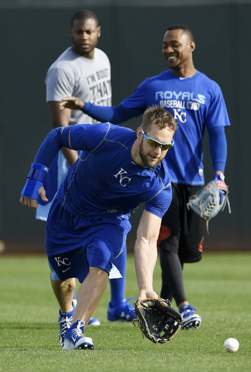 Kansas City outfielder Alex Gordon, who hit .266 with 19 home runs last season, was cleared recently to begin a throwing program after undergoing wrist surgery this winter. 