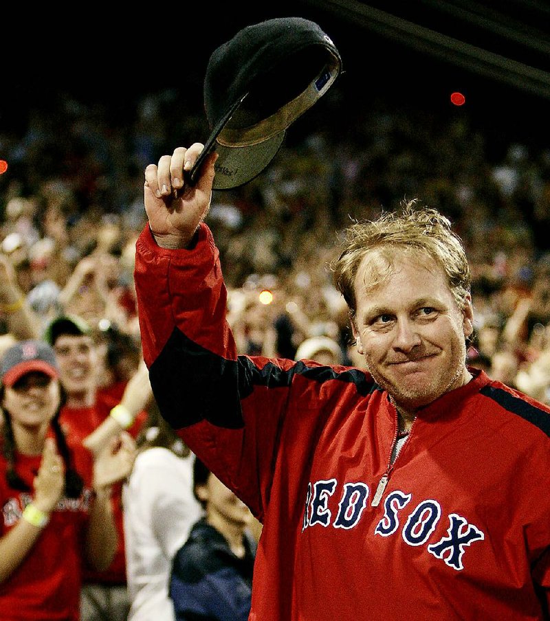 Former Boston pitcher Curt Schilling struck back at Twitter users who made off-color comments about his daughter. 
