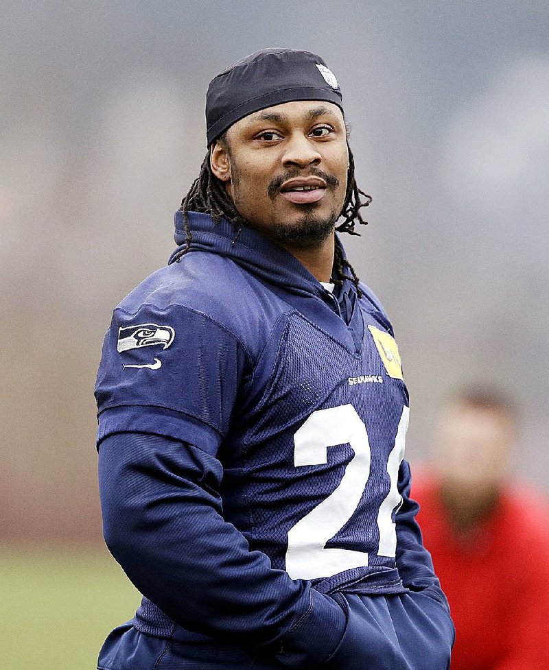 Oakland Raiders RB Marshawn Lynch restructures contract 