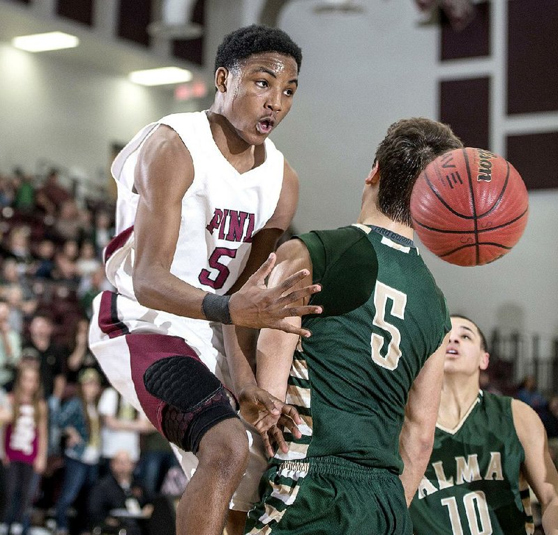 HIGH SCHOOL BASKETBALL STATE TOURNAMENTS