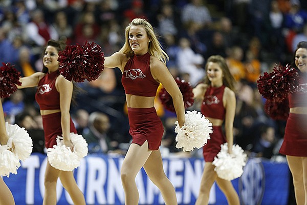 WholeHogSports - Arkansas-Georgia Live Blog