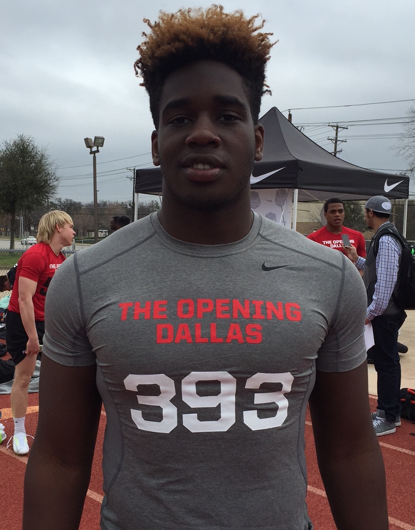 WholeHogSports Arkansas coaches show love to highly recruited DE