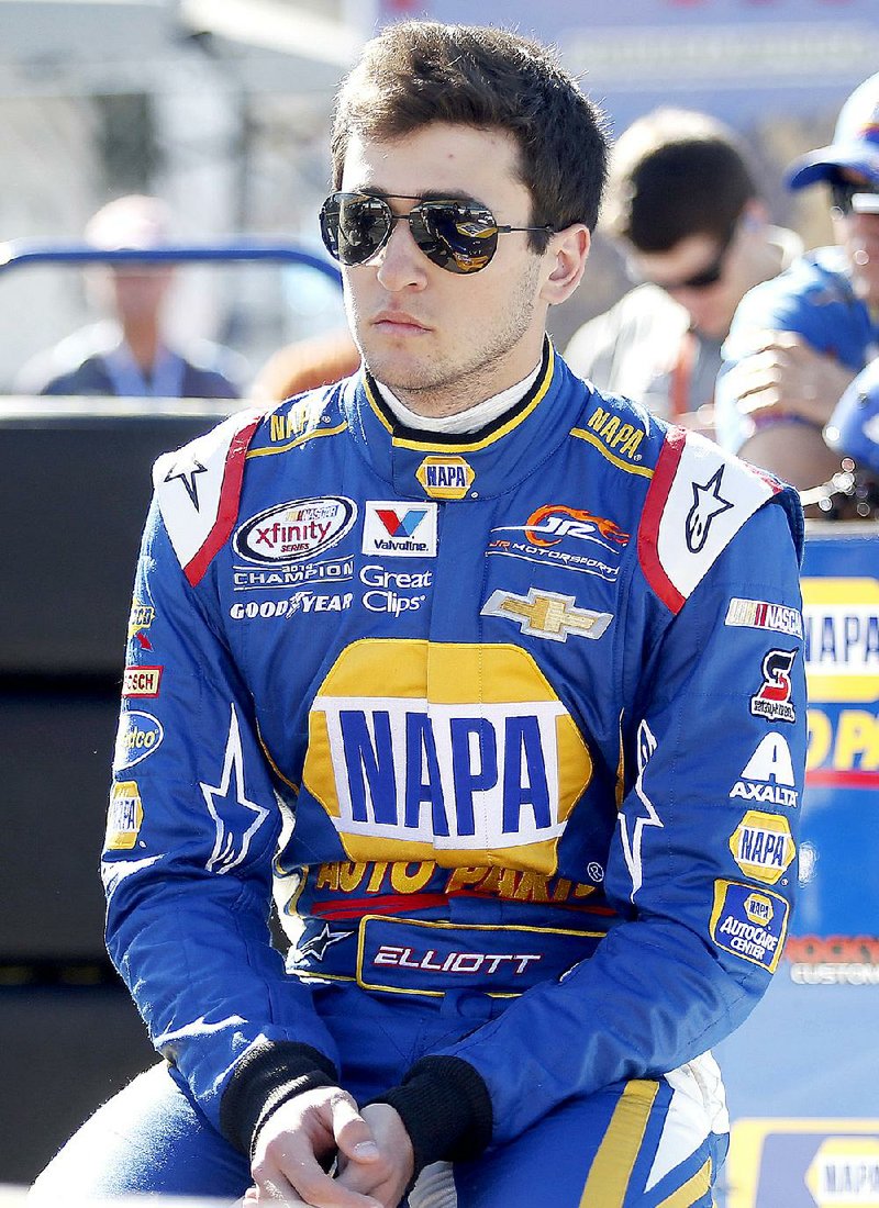 Chase Elliott, the 19-year-old son of NASCAR Hall of Famer Bill Elliott, will make his Sprint Cup debut today at Martinsville and is slated to replace Jeff Gordon in the No. 24 at Hendrick Motorsports next season. 