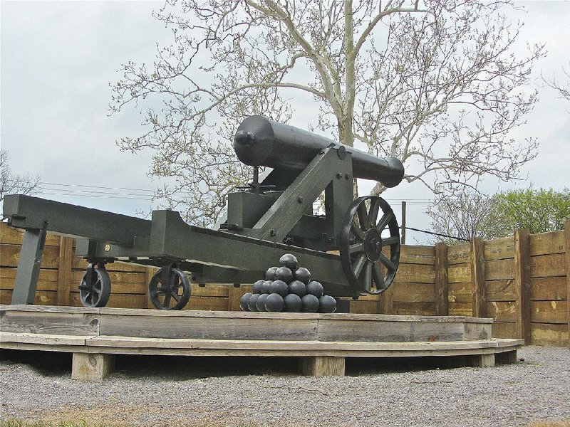 New Fort Curtis, a reproduction of the earthen fort built by Union forces after occupying Helena in 1862, displays replicas of Civil War cannon. 