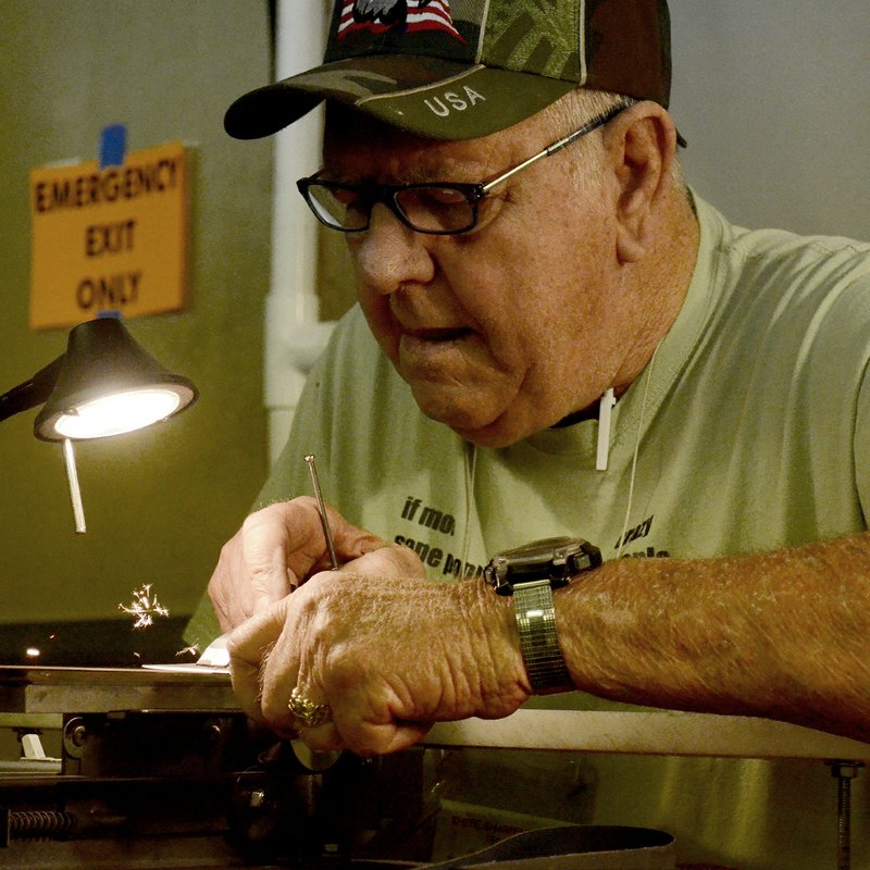 Knife sharpening El Dorado News