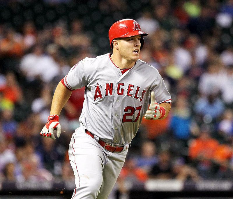 Los Angeles Angels outfielder Mike Trout tried unsuccessfully to use his connections in order to find out about the Philadelphia Eagles’ first-round draft plans. 