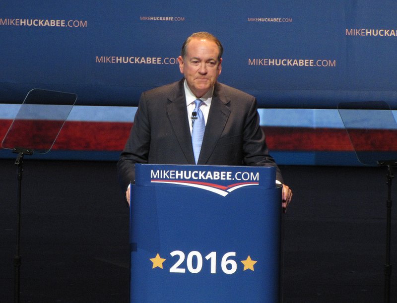 Former Arkansas Gov. Mike Huckabee announces his 2016 presidential campaign on Tuesday, May, 5, 2015 in his hometown of Hope.