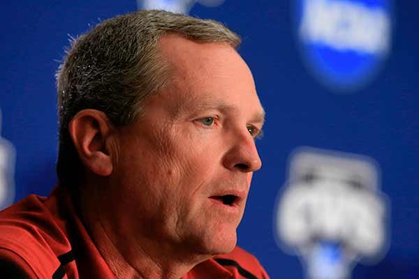 Arkansas coach Dave Van Horn speaks during a coaches news conference, Friday, June 12, 2015, in Omaha, Neb. Arkansas plays Virginia on Saturday in an NCAA College World Series baseball game at TD Ameritrade Park in Omaha. (AP Photo/Nati Harnik)