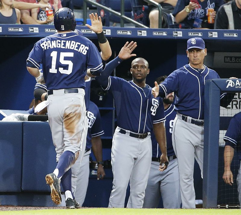 Padres dismiss Bud Black; Dave Roberts takes over