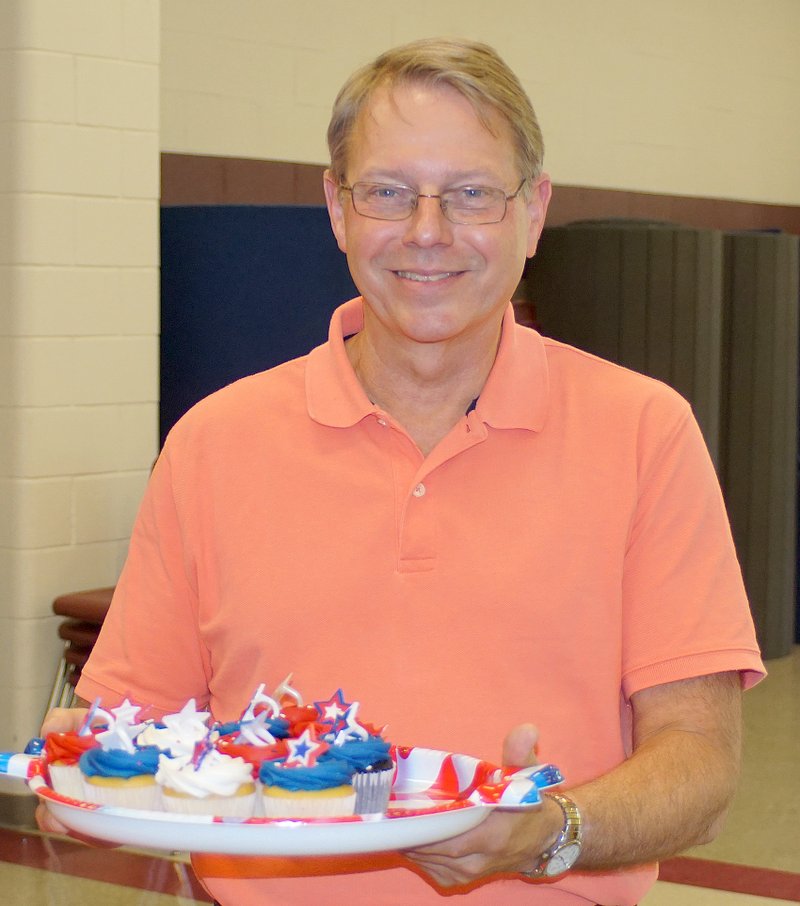 Photo by Randy Moll David Shelby was one of the teachers retiring this spring and bid farewell in school retirement receptions. Shelby retired after 35 yeas of teaching.