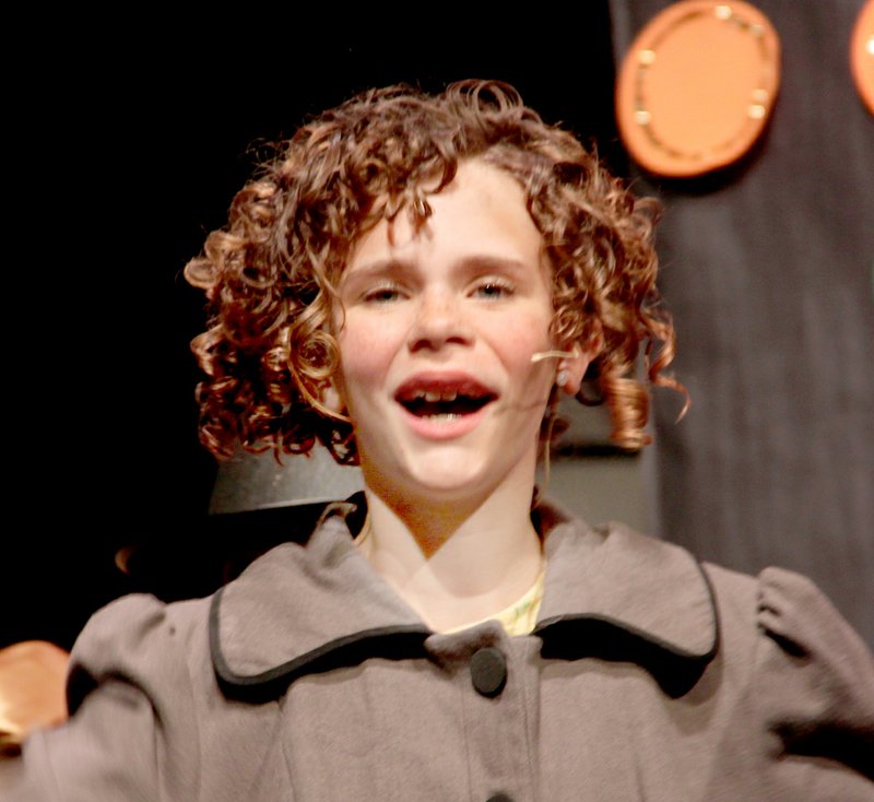 LYNN KUTTER ENTERPRISE-LEADER Catherine Warren, a fifth grader at Ledbetter Intermediate, played the part of Annie in the Broadway musical &#8220;Annie Jr.&#8221;