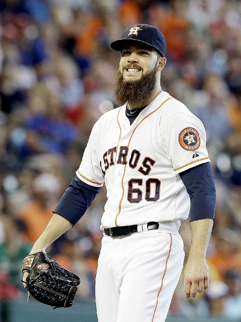 Houston pitcher Dallas Keuchel has one of the more distinct beards in professional sports, but the former Arkansas Razorback isn’t opposed to cutting it off for the right reason. 