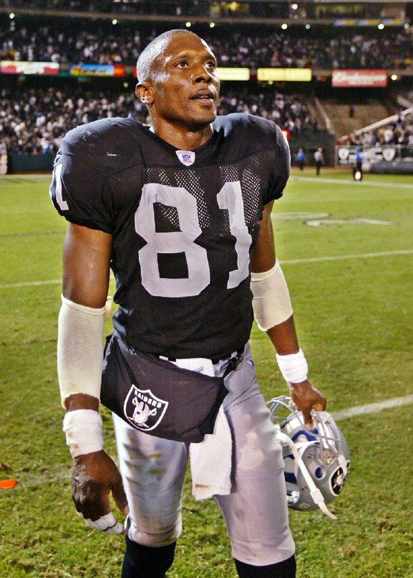 Hall of Fame WR Tim Brown Explains Why He Doesn't Want to See Tom