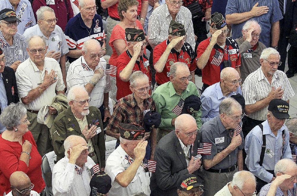 arkansas-wwii-veterans-honored-in-little-rock