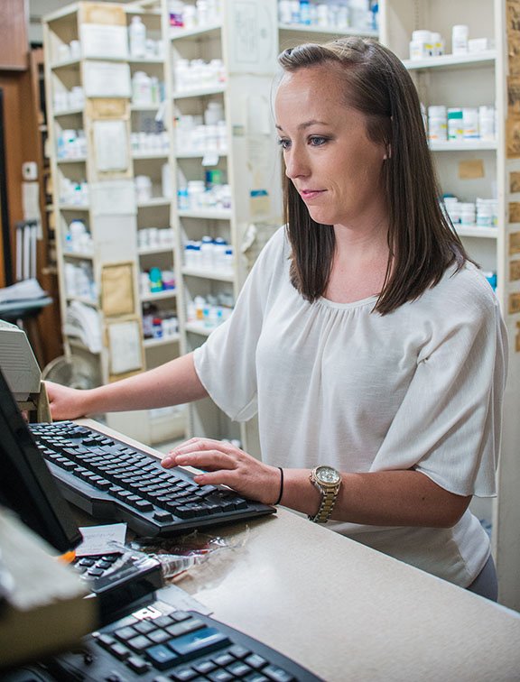 Sable Miller, the fifth generation in her family to staff Miller’s Drug Store, has called Malvern home all her life except for a brief time while attending the University of Arkansas for Medical Sciences in Little Rock. She then moved back home to Malvern to live there while she finished her degree at UAMS.