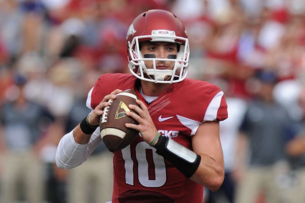 Arkansas quarterback Brandon Allen was 7 of 9 for 143 yards and 2 touchdowns in the first quarter. He finished with 308 yards and four scores. 