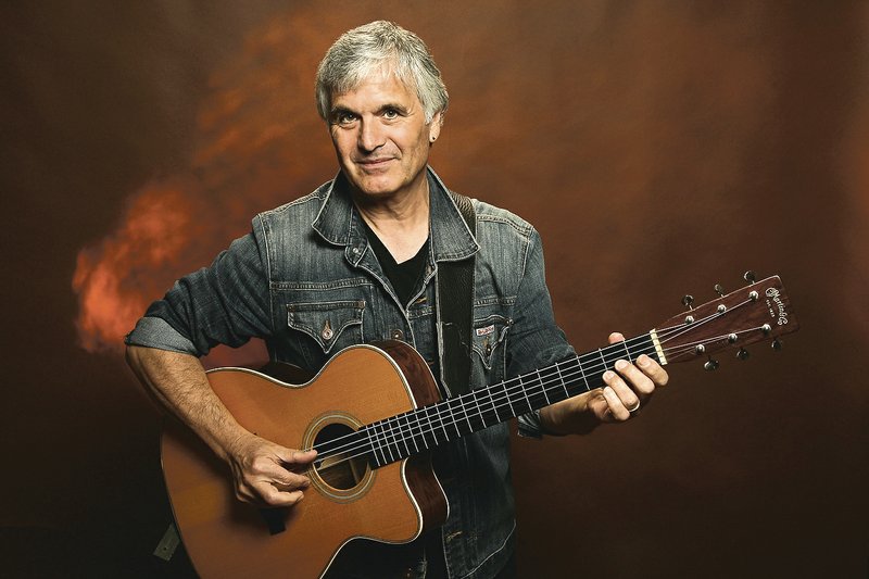 Former Wings lead guitarist Laurence Juber kicks off the 2015-16 season at AAC Live in Fort Smith with a Thursday evening performance.