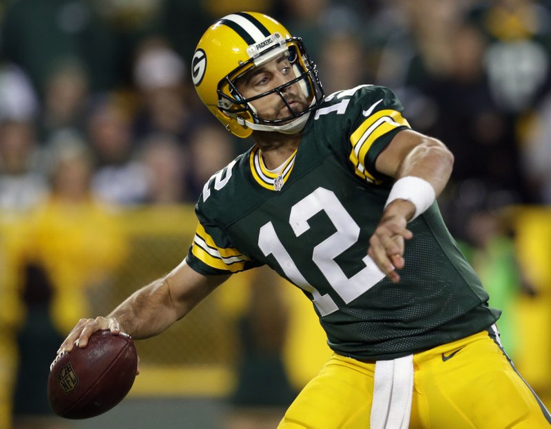 Rodgers, Packers rally past Seahawks in 4th quarter