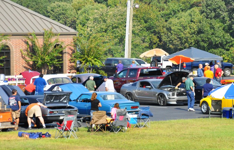 BPW Barn Sale car show