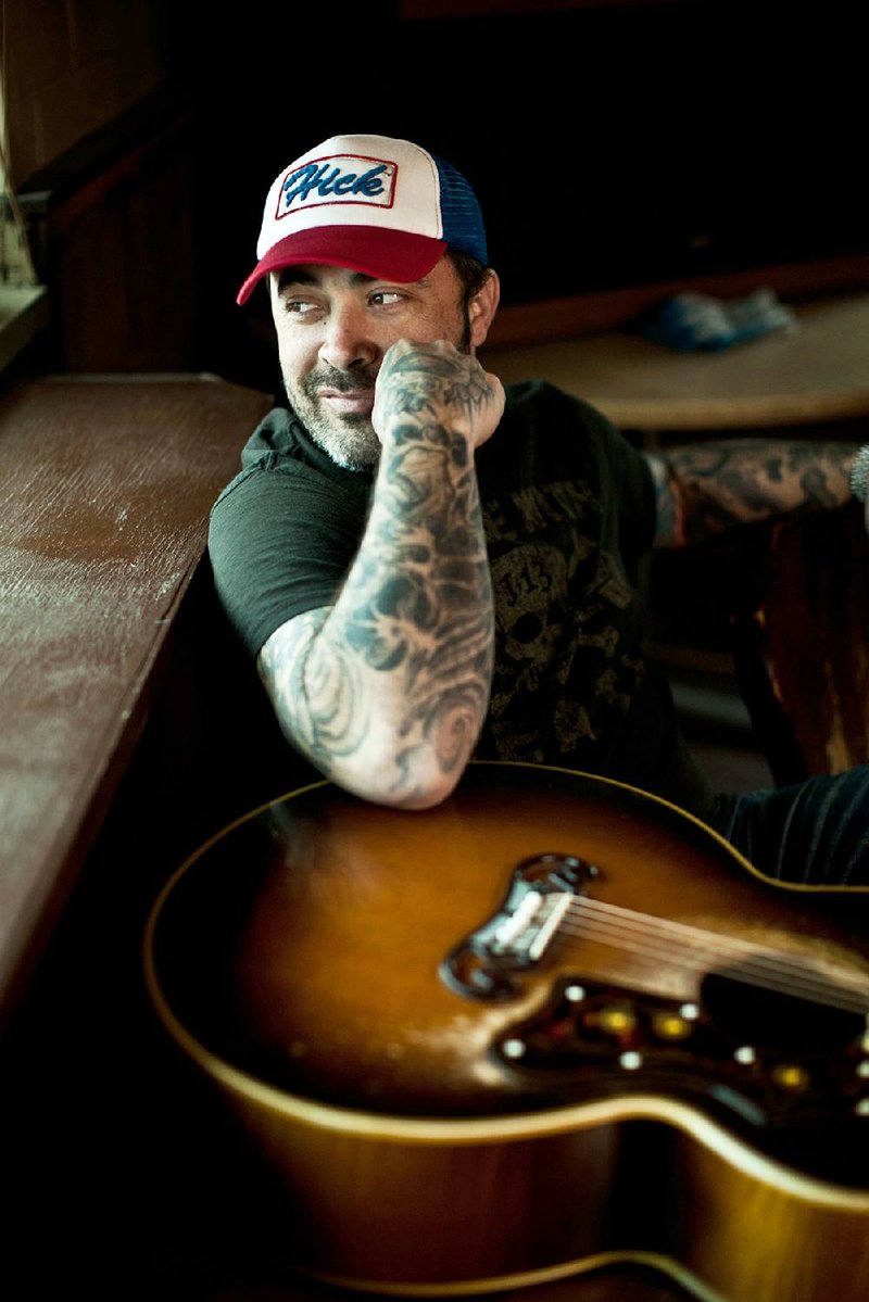 Aaron Lewis