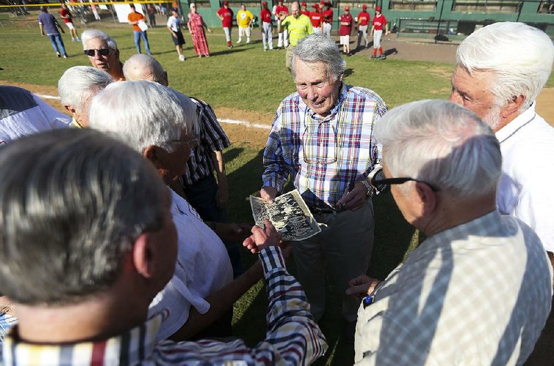 Little Rock native Brooks Robinson will auction off more than 200 items from his Hall of Fame baseball career, with proceeds going to the Constance and Brooks Robinson Foundation for distribution to worthy causes. 