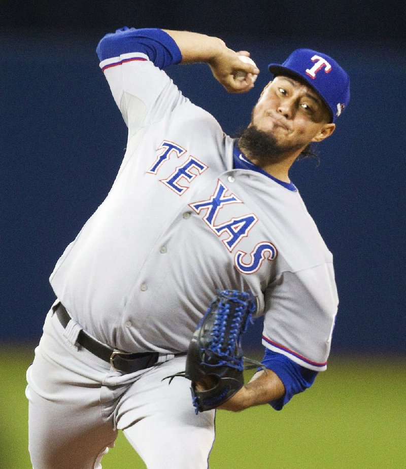 Texas pitcher Yovani Gallardo allowed 2 earned runs on 4 hits with 1 walk and 1 strikeout in 5 innings to lead the Rangers to a 5-3 victory over the Toronto Blue Jays on Thursday in Toronto.