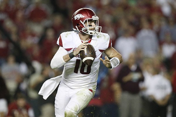 Arkansas quarterback Brandon Allen (10) sets back to pass the ball in the second half of an NCAA college football game, Saturday, Oct. 10, 2015, in Tuscaloosa, Ala. Alabama won 27-14.(AP Photo/Brynn Anderson)