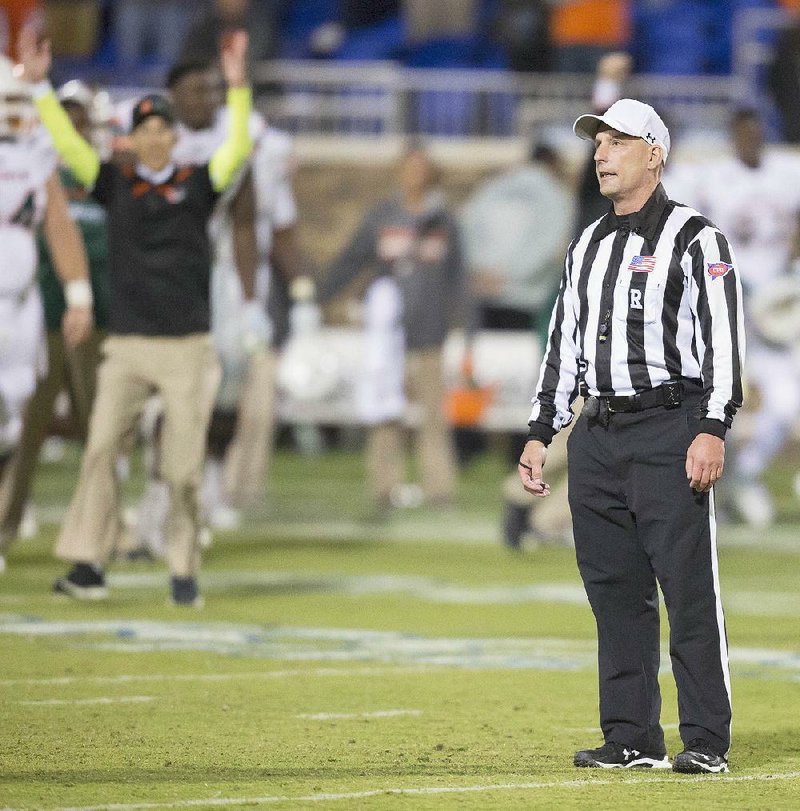 NFL Referee penalty flag used by Jim Duke, 1999