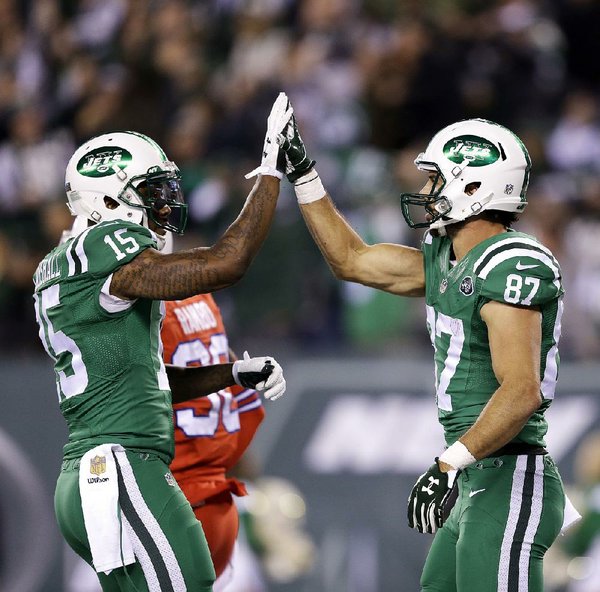 Jets gain revenge on Bills despite continuing woes for Darelle