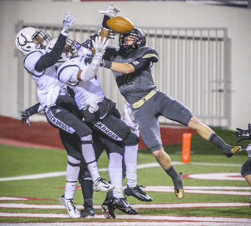 Smackover’s Hail Mary pass falls incomplete against Charleston in the final seconds of last year’s Class 3A championship game at War Memorial Stadium in Little Rock. Charleston won 33-26. The Buckaroos and the Tigers meet again Friday in a second-round playoff game. 