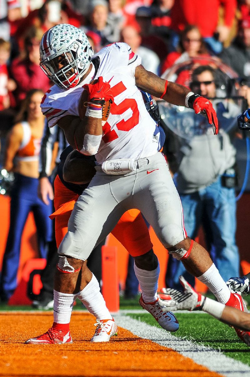 Ohio State running back Ezekiel Elliott has rushed for 100 yards or more in 15 consecutive games dating to last season.